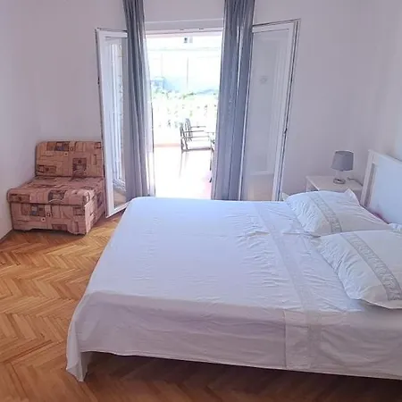 Mate Slavic Сучурай